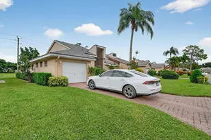 6869 Fountains Cir, Lake Worth, FL 33467 - Photo 5