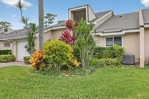 6869 Fountains Cir, Lake Worth, FL 33467 - Photo 3