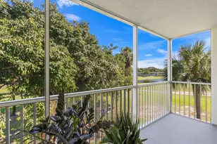 800 Cypress Grove Dr, Pompano Beach, FL 33069 - Photo 7