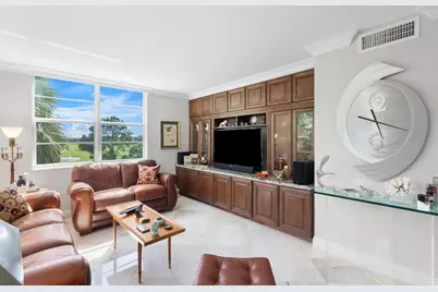 800 Cypress Grove Drive #306, Pompano Beach, FL 33069 - Photo 9