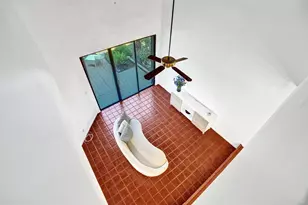 81 NE 17th Ct, Fort Lauderdale, FL 33305 - Photo 37