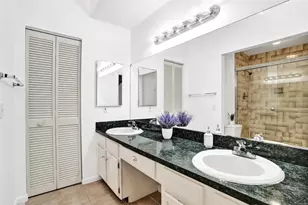 81 NE 17th Ct, Fort Lauderdale, FL 33305 - Photo 33