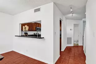 81 NE 17th Ct, Fort Lauderdale, FL 33305 - Photo 17