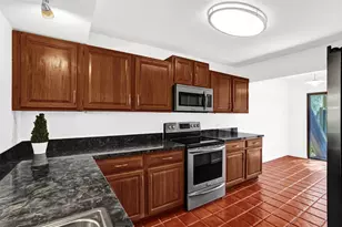 81 NE 17th Ct, Fort Lauderdale, FL 33305 - Photo 9