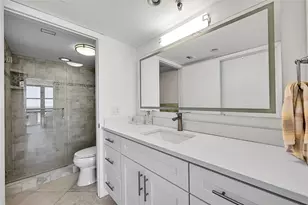 851 N Surf Rd, Hollywood, FL 33019 - Photo 41