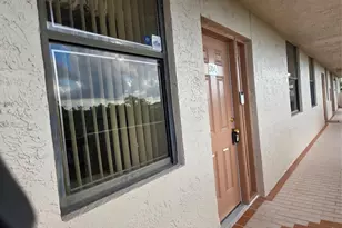 2766 Carambola Cir S Unit, Coconut Creek, FL 33066 - Photo 3