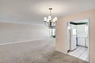2500 NE 48th Ln, Fort Lauderdale, FL 33308 - Photo 11