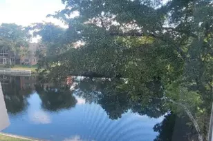 9070 Lime Bay Blvd, Tamarac, FL 33321 - Photo 15