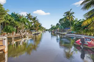 1570 NE 30th Pl, Oakland Park, FL 33334 - Photo 59