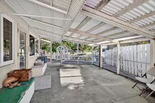 1570 NE 30th Pl, Oakland Park, FL 33334 - Photo 51