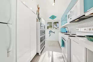 425 Bayshore Dr Unit, Fort Lauderdale, FL 33304 - Photo 11