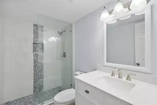 2731 NE 14th Street Cswy Unit, Pompano Beach, FL 33062 - Photo 13