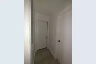 690 NW 68th Avenue, Plantation, FL 33317 - Photo 15