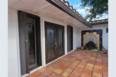 690 NW 68th Avenue, Plantation, FL 33317 - Photo 3