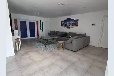 690 NW 68th Avenue, Plantation, FL 33317 - Photo 7