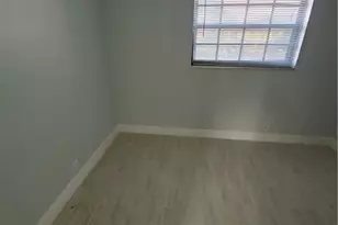 2743 NW 47th Terrace, Lauderdale Lakes, FL 33313 - Photo 13