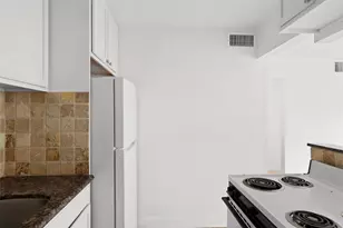 817 Lighthouse Dr, North Palm Beach, FL 33408 - Photo 11