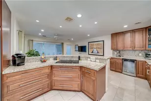 1728 NE 16th Ave, Fort Lauderdale, FL 33305 - Photo 9