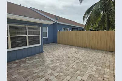 4729 NW 4th Terrace, Deerfield Beach, FL 33064 - Photo 13