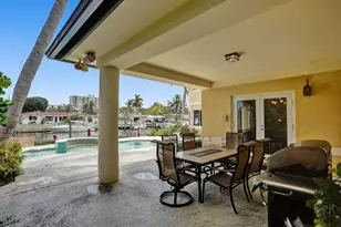 2484 SE 12th St, Pompano Beach, FL 33062 - Photo 9