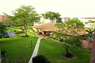 2851 Somerset Dr, Lauderdale Lakes, FL 33311 - Photo 47