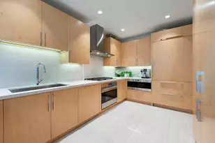 246 Shore Ct, Fort Lauderdale, FL 33308 - Photo 9