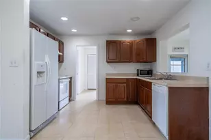 6680 NW 16th St, Margate, FL 33063 - Photo 35