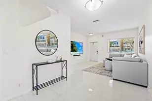 4722 Lago Vista Dr, Coconut Creek, FL 33073 - Photo 5