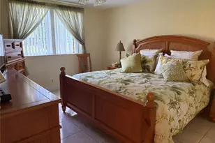 2800 NW 47th Terrace, Fort Lauderdale, FL 33313 - Photo 9