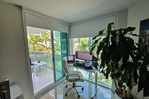 16500 Collins Ave, North Miami Beach, FL 33160 - Photo 37