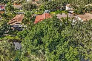 3580 Canary Palm Ct, Pompano Beach, FL 33069 - Photo 57