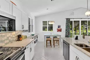 3580 Canary Palm Ct, Pompano Beach, FL 33069 - Photo 27