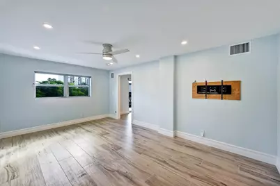 1752 NW 3rd Terrace #217C, Fort Lauderdale, FL 33311 - Photo 27