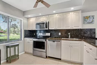 8310 Casa Del Lago #1a, Boca Raton, FL 33433 - Photo 5