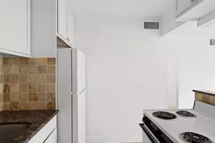 817 Lighthouse Dr, North Palm Beach, FL 33408 - Photo 11