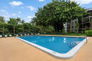 102 Royal Pk Dr, Oakland Park, FL 33309 - Photo 7