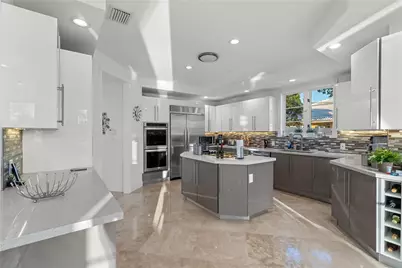 2833 NE 32nd Street, Lighthouse Point, FL 33064 - Photo 15