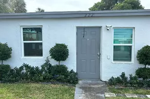 222 NE 13th Ave, Boynton Beach, FL 33435 - Photo 1