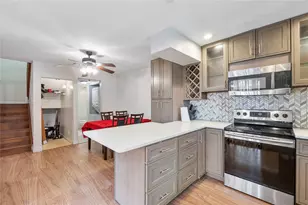 2572 NW 99th Ave, Coral Springs, FL 33065 - Photo 3