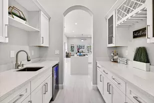 900 NW 123rd Dr, Coral Springs, FL 33071 - Photo 9