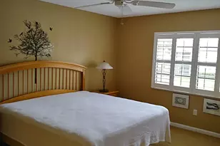 8045 Eastlake Dr, Boca Raton, FL 33433 - Photo 13