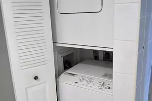 8045 Eastlake Dr, Boca Raton, FL 33433 - Photo 21