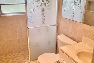 40 Keswick B, Deerfield Beach, FL 33442 - Photo 13