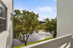 4090 NW 42nd Ave, Lauderdale Lakes, FL 33319 - Photo 21