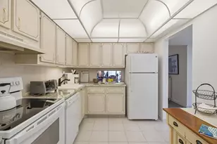 2991 NW 46th Ave, Lauderdale Lakes, FL 33313 - Photo 15