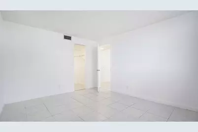 401 SE 3rd Street #308, Dania Beach, FL 33004 - Photo 15