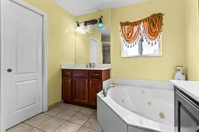 20426 NW 8th Court, Miami, FL 33169 - Photo 35