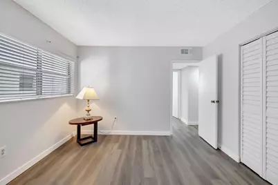 2800 Somerset Drive #218j, Lauderdale Lakes, FL 33311 - Photo 17