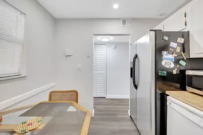 2800 Somerset Drive #218j, Lauderdale Lakes, FL 33311 - Photo 13