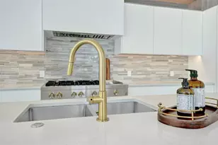 1111 SE 9th Ave, Fort Lauderdale, FL 33316 - Photo 11